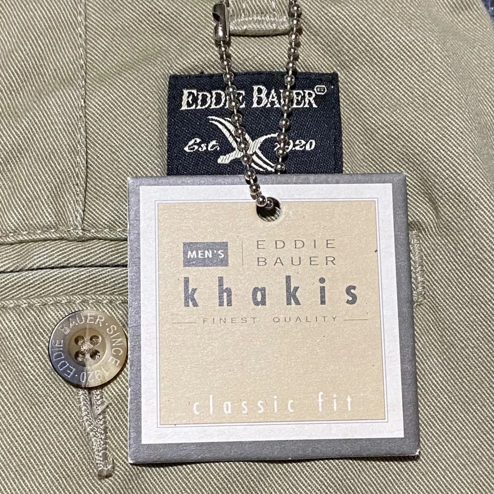 Eddie Bauer Y2K Mens 36 Khaki Shorts Tan Cotton Pleated Classic Fit NWT 0491